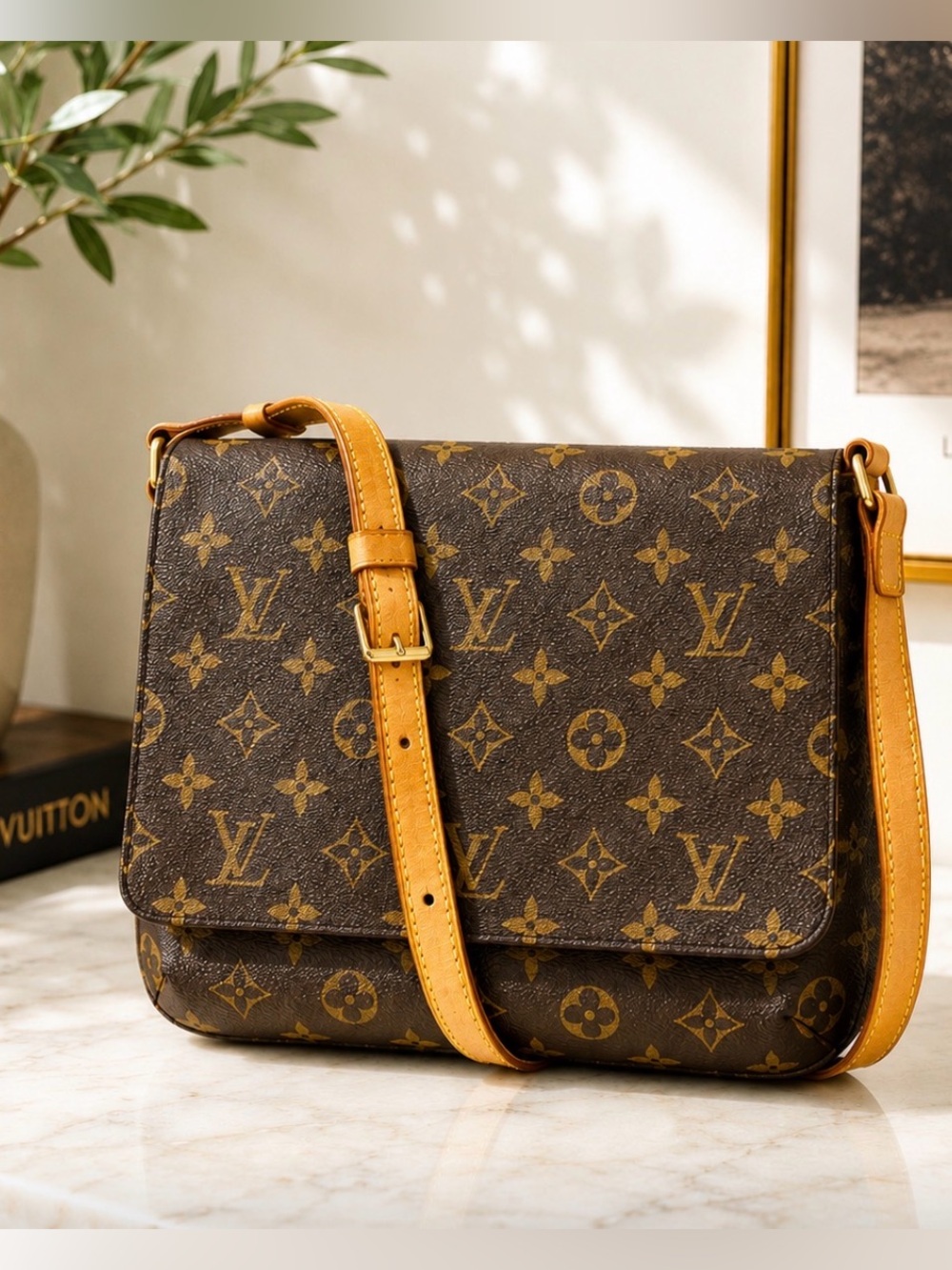 Louis Vuitton Monogram Musette Tango Crossbody Bag/Pre-Loved/Classic Vintage|COA